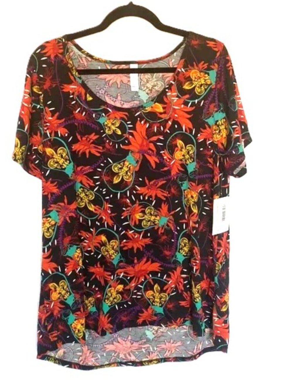 LuLaRoe Classic T Shirt 2XL Tropical Hibiscus Palm Print Black Red Yellow Flowy‎